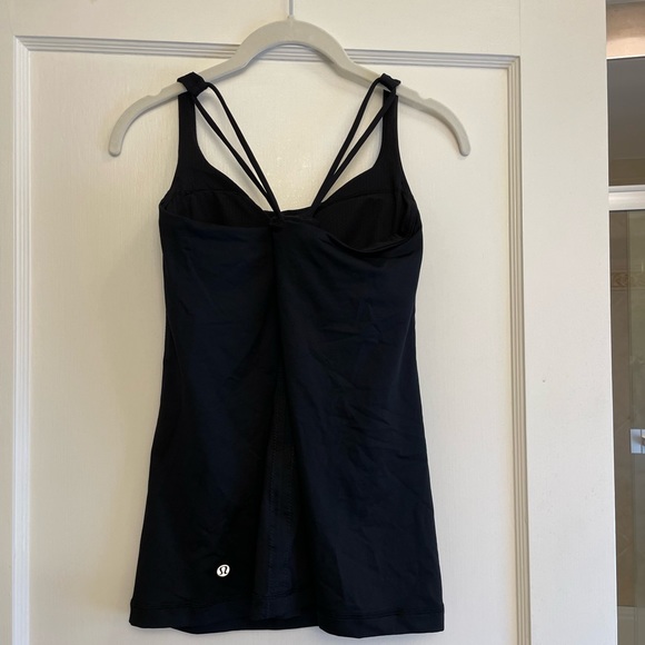 NWOT Lululemon Tank - Picture 4 of 6